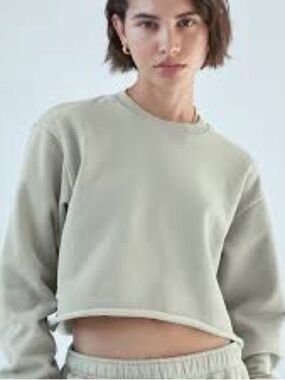 TNA Airy AF Cropped Crewneck Fleece Sweatshirt Sz 2